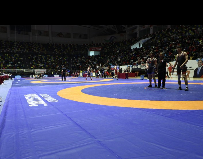 Güreş Türkiye Şampiyonası  Samsun’da başladı